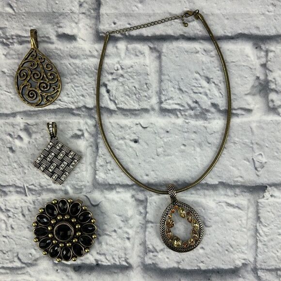 Premier Designs Antique Gold Necklace with Magnetic Statement Pieces Bundle - Picture 9 of 16